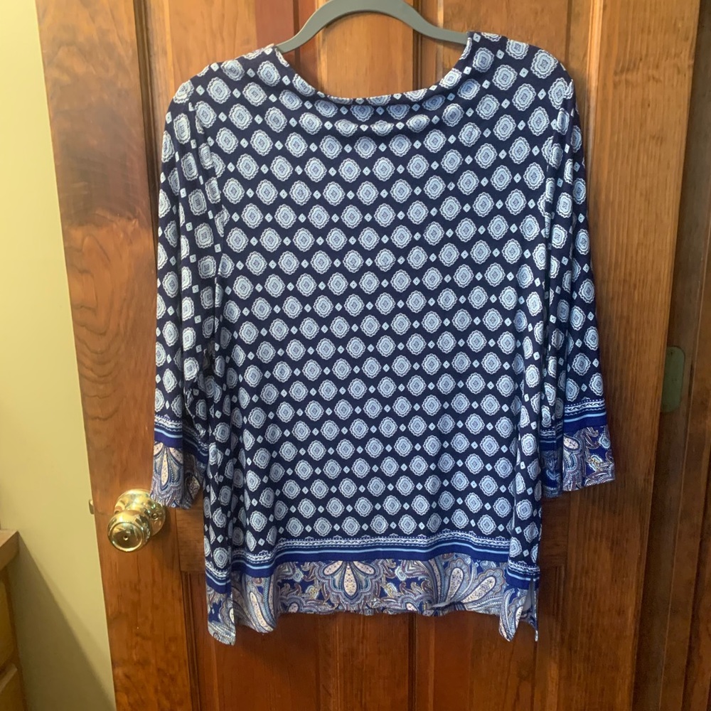 Chico New With Tags Top, Multi Pattern, 3 Shades … - image 5